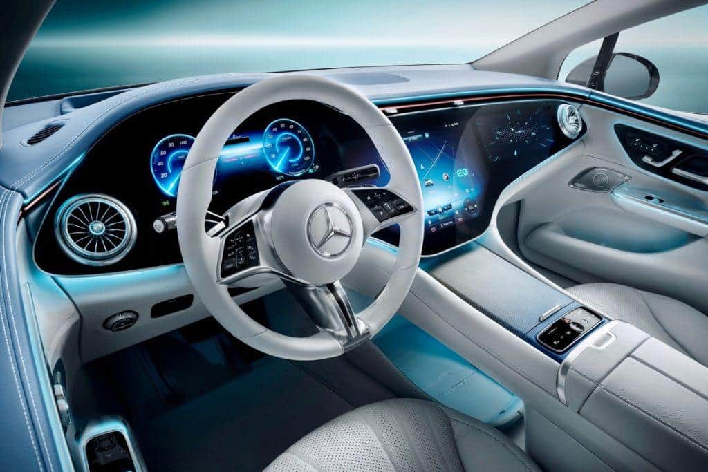 Mercedes EQE