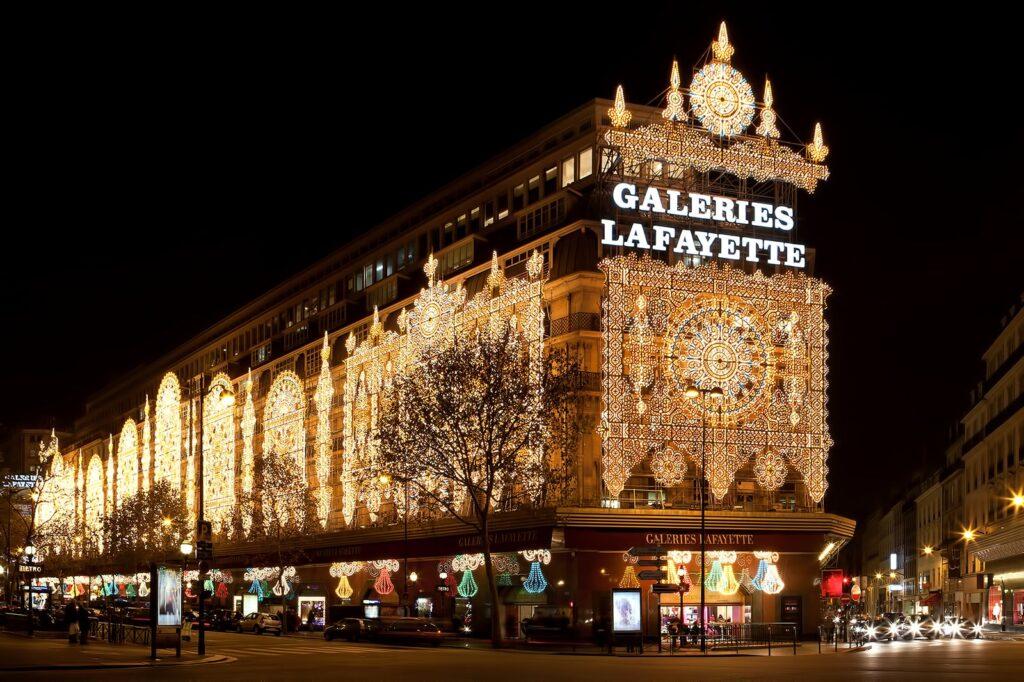 Galeries Lafayette, Paris - Fransa'da En İyi Alışveriş Yerleri